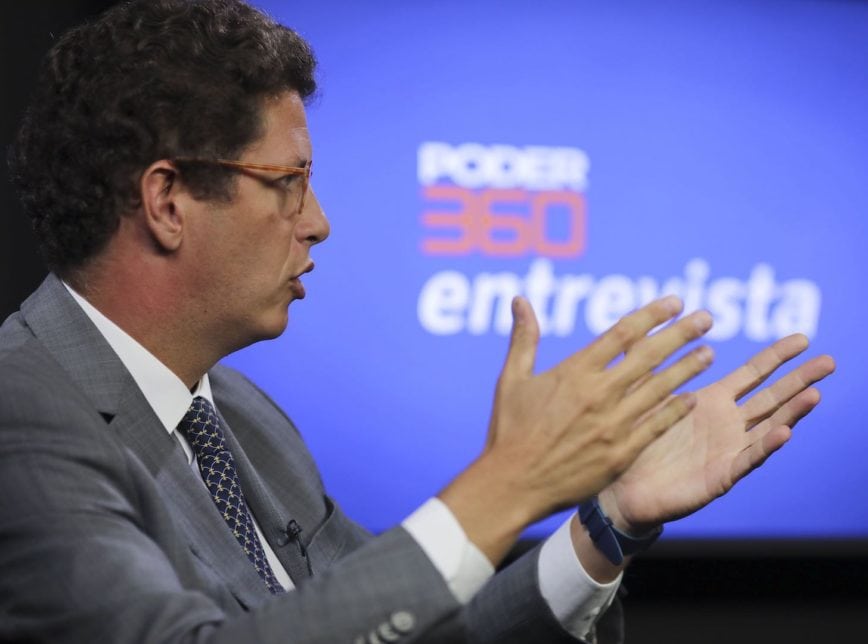 Salles quer acelerar licenciamento ambiental com progressão automática